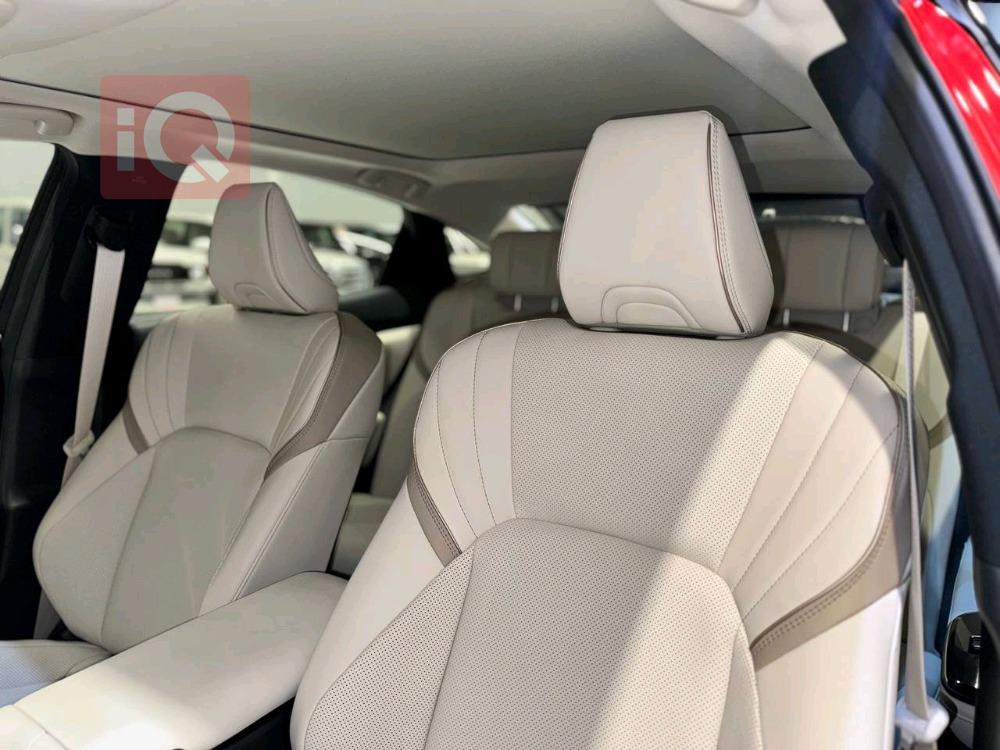 تۆیۆتا کراون